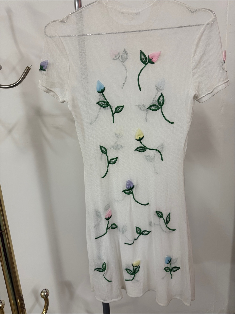 Vivienne Tam White Sheer Embroidered Floral dress - Picture 5 of 6